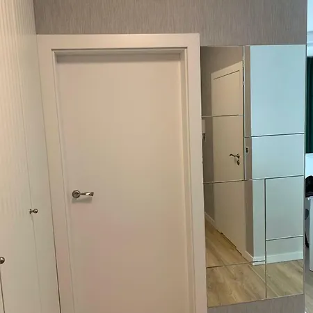 Skalisty